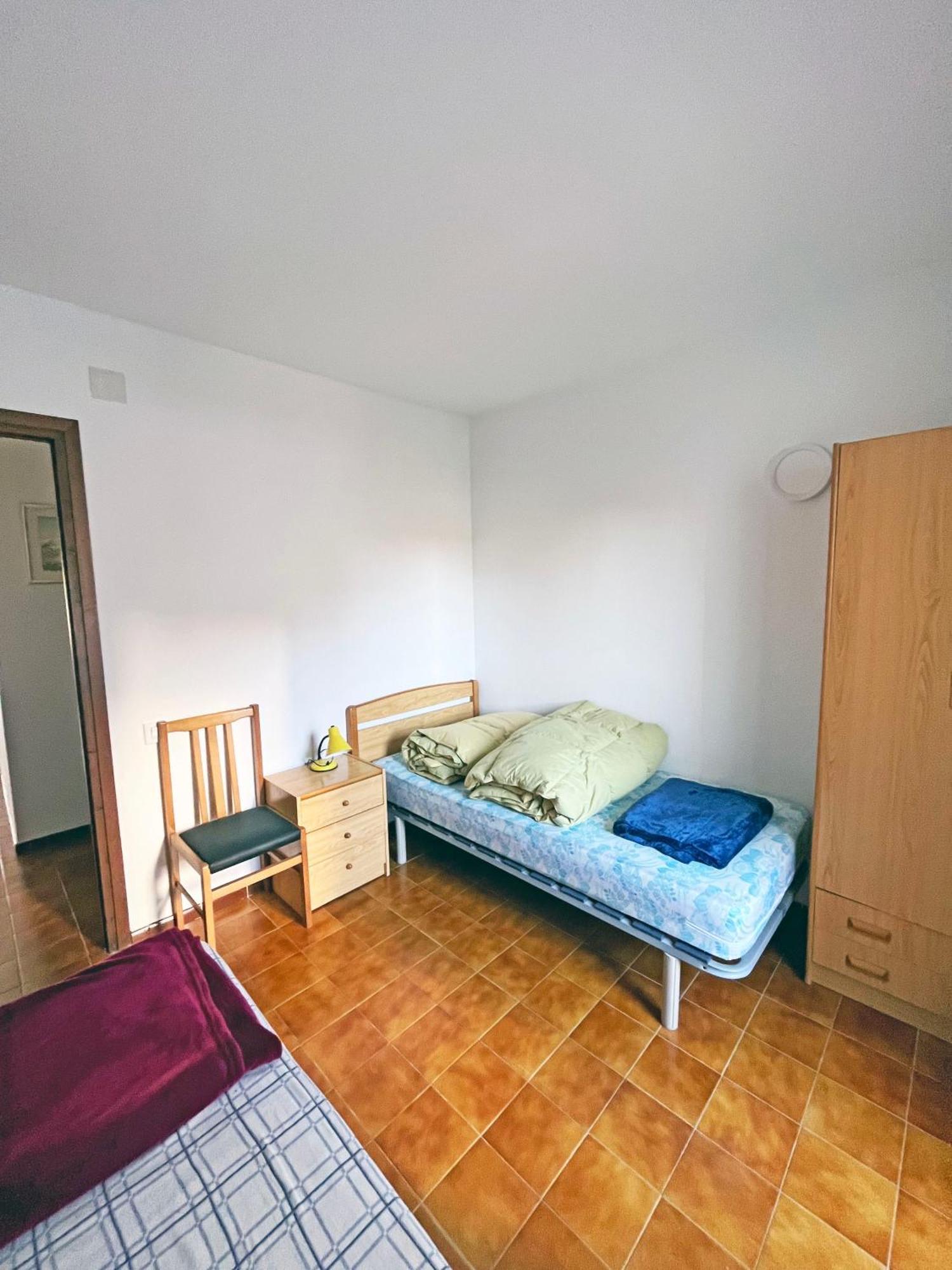 Apartament En La Escala Con Piscina Y Parking