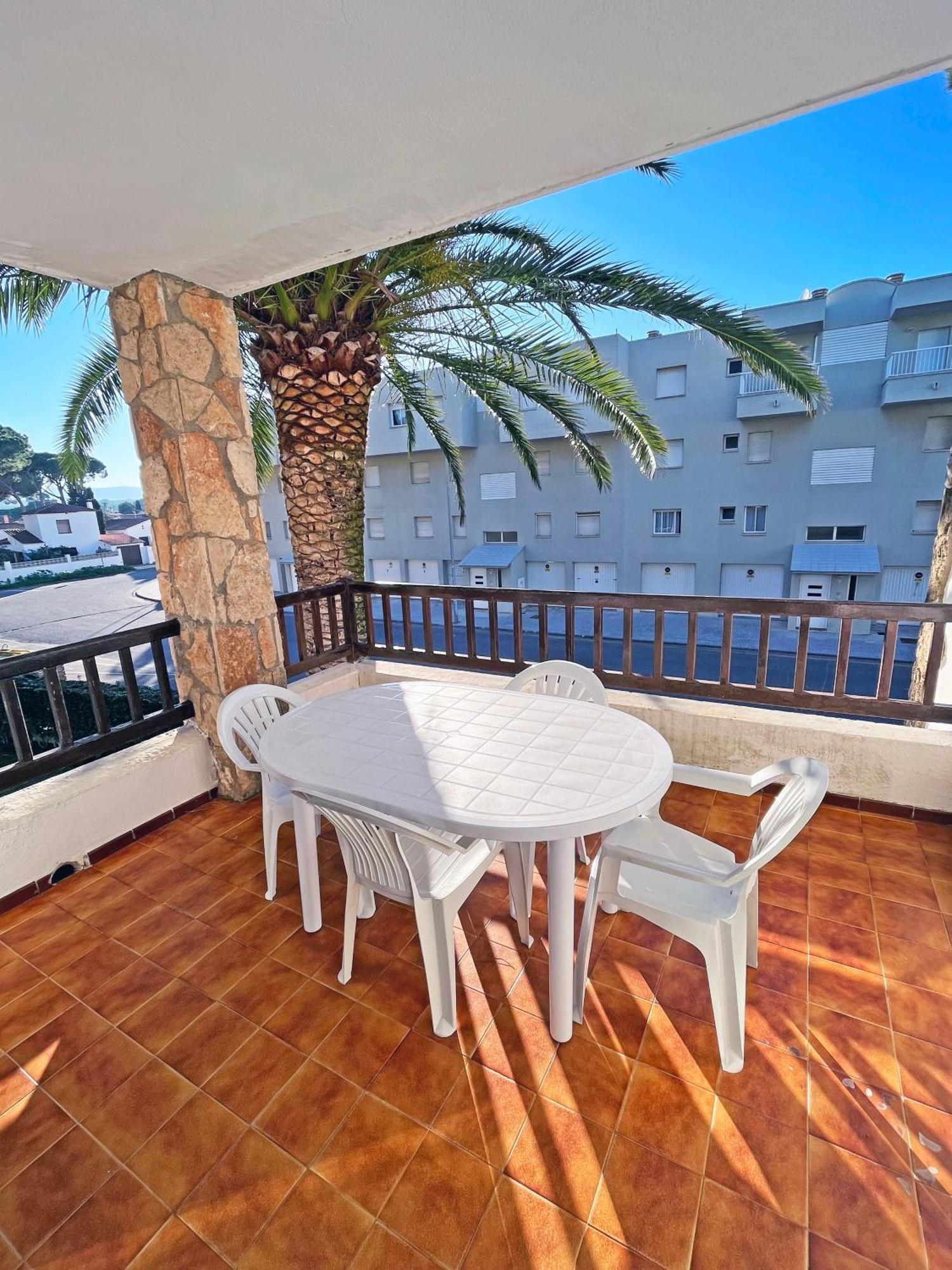Apartament En La Escala Con Piscina Y Parking *