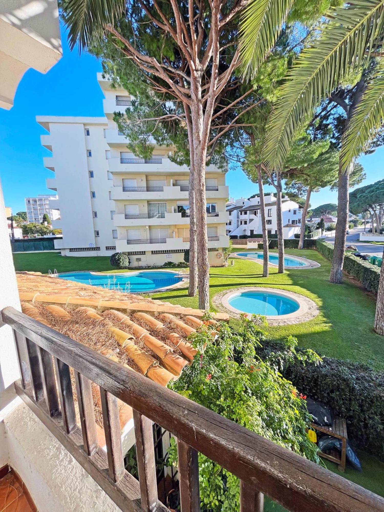 Apartament En La Escala Con Piscina Y Parking L' Escala